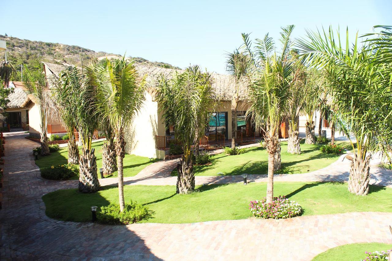 Eagles Beach Resort Фантхьет Экстерьер фото